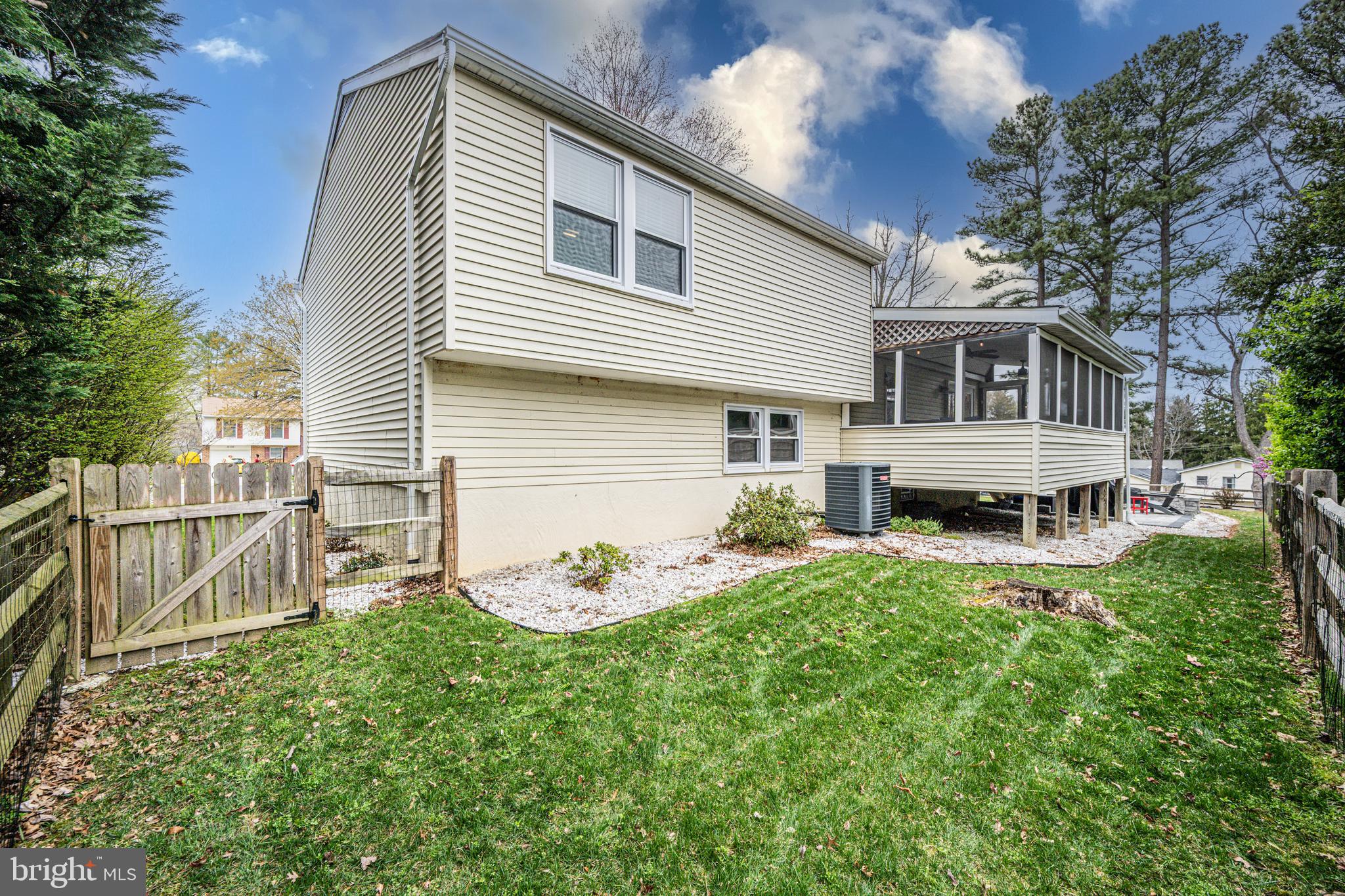 KINGS CONTRIVANCE - Residential