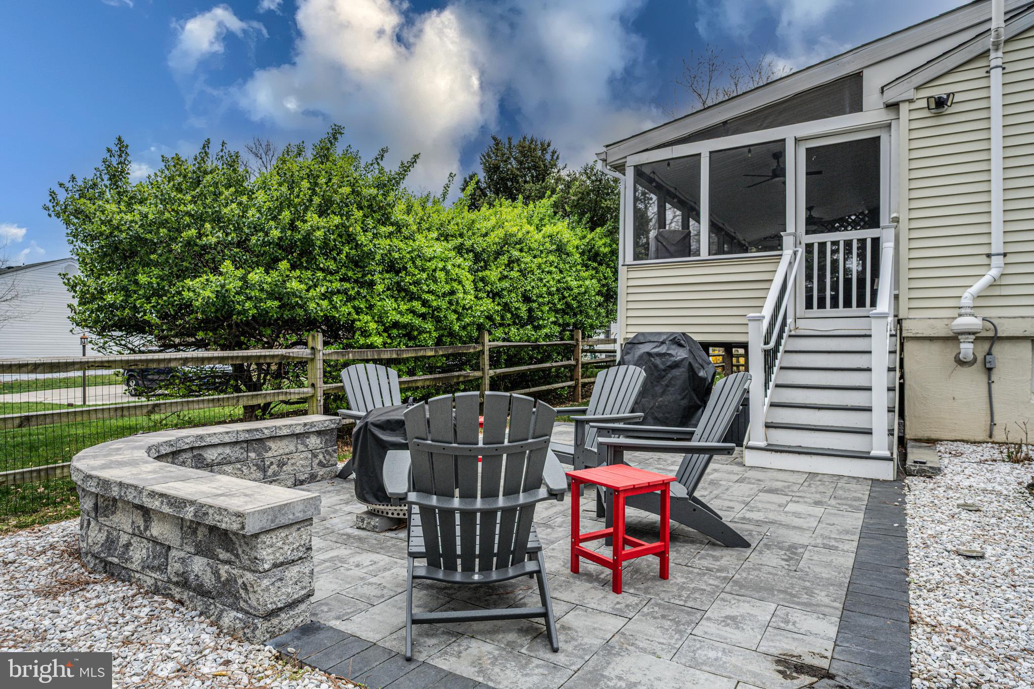 KINGS CONTRIVANCE - Residential