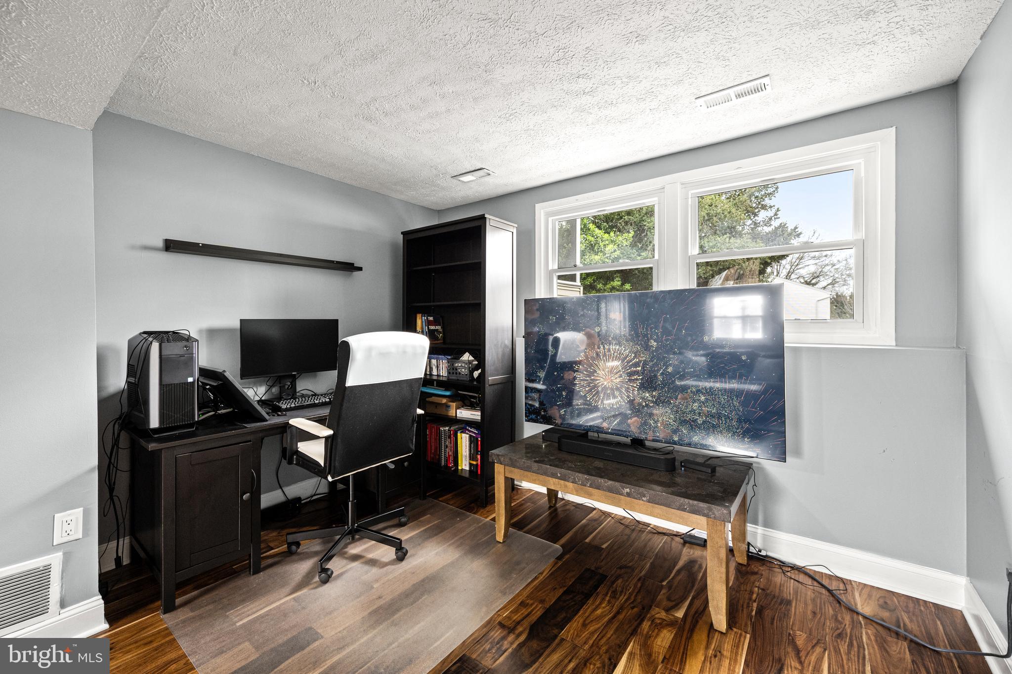 KINGS CONTRIVANCE - Residential