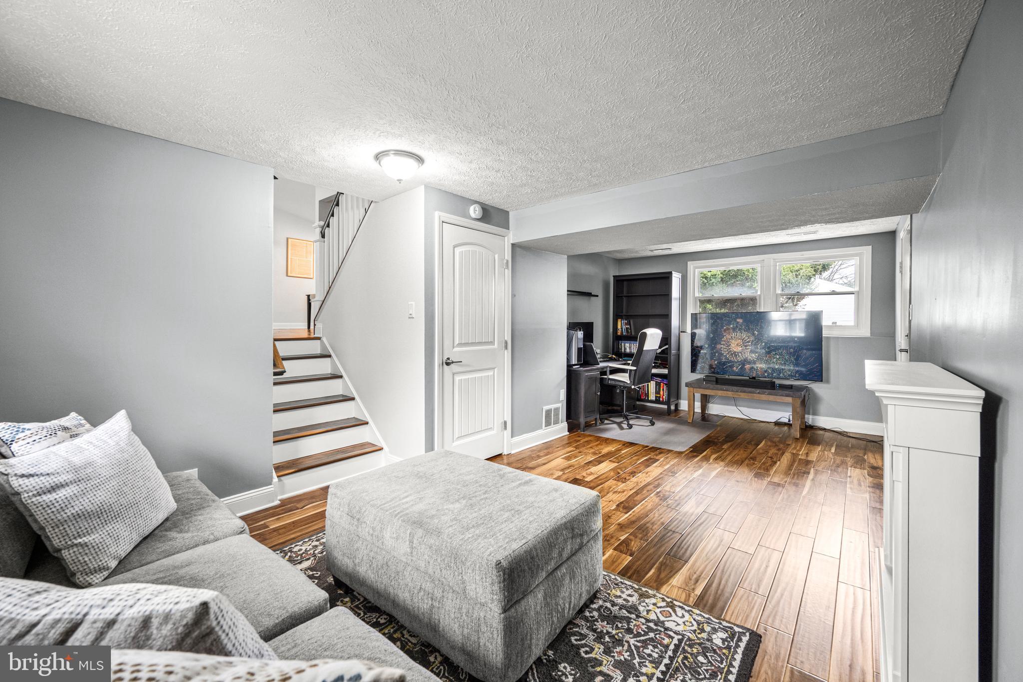 KINGS CONTRIVANCE - Residential