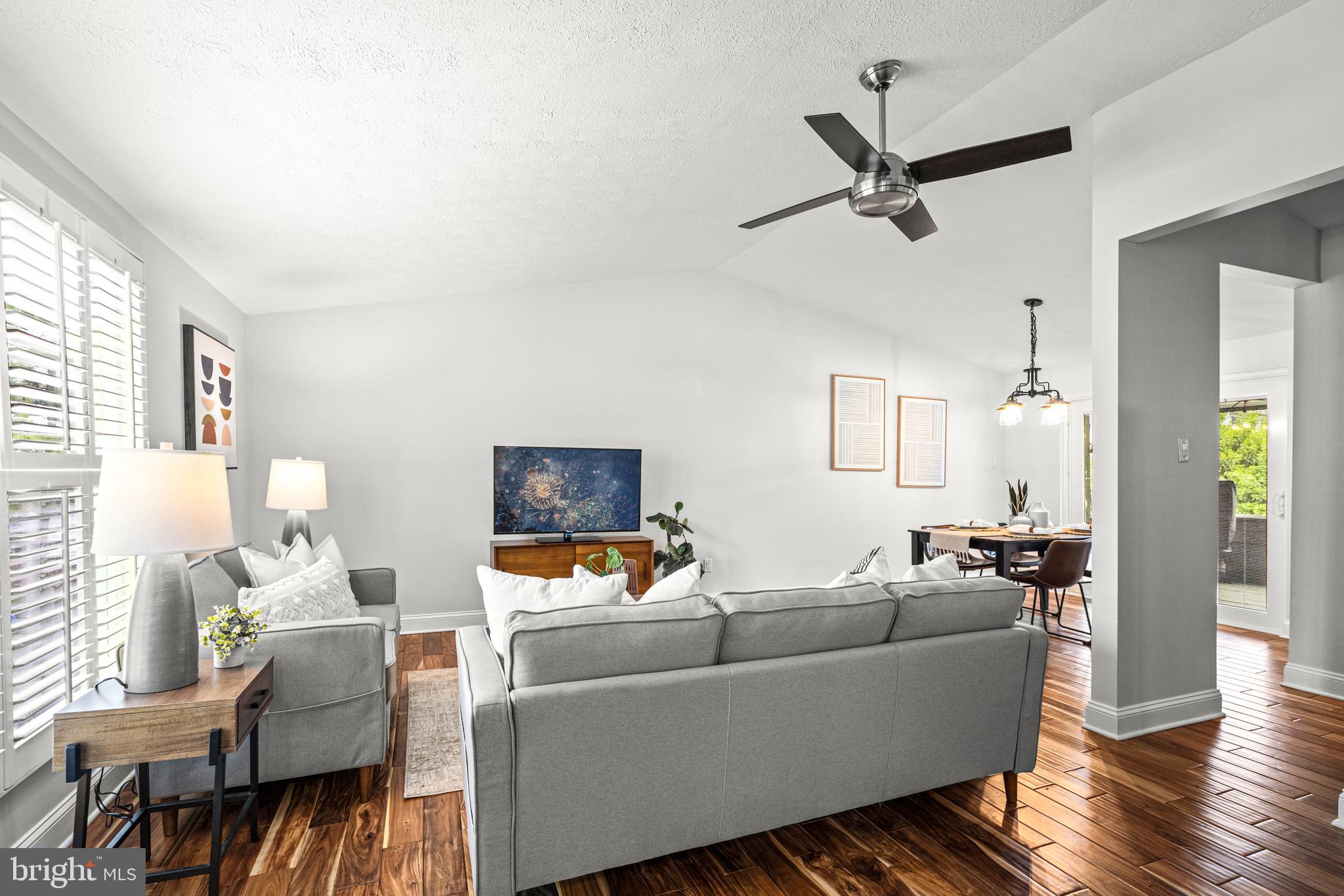 KINGS CONTRIVANCE - Residential