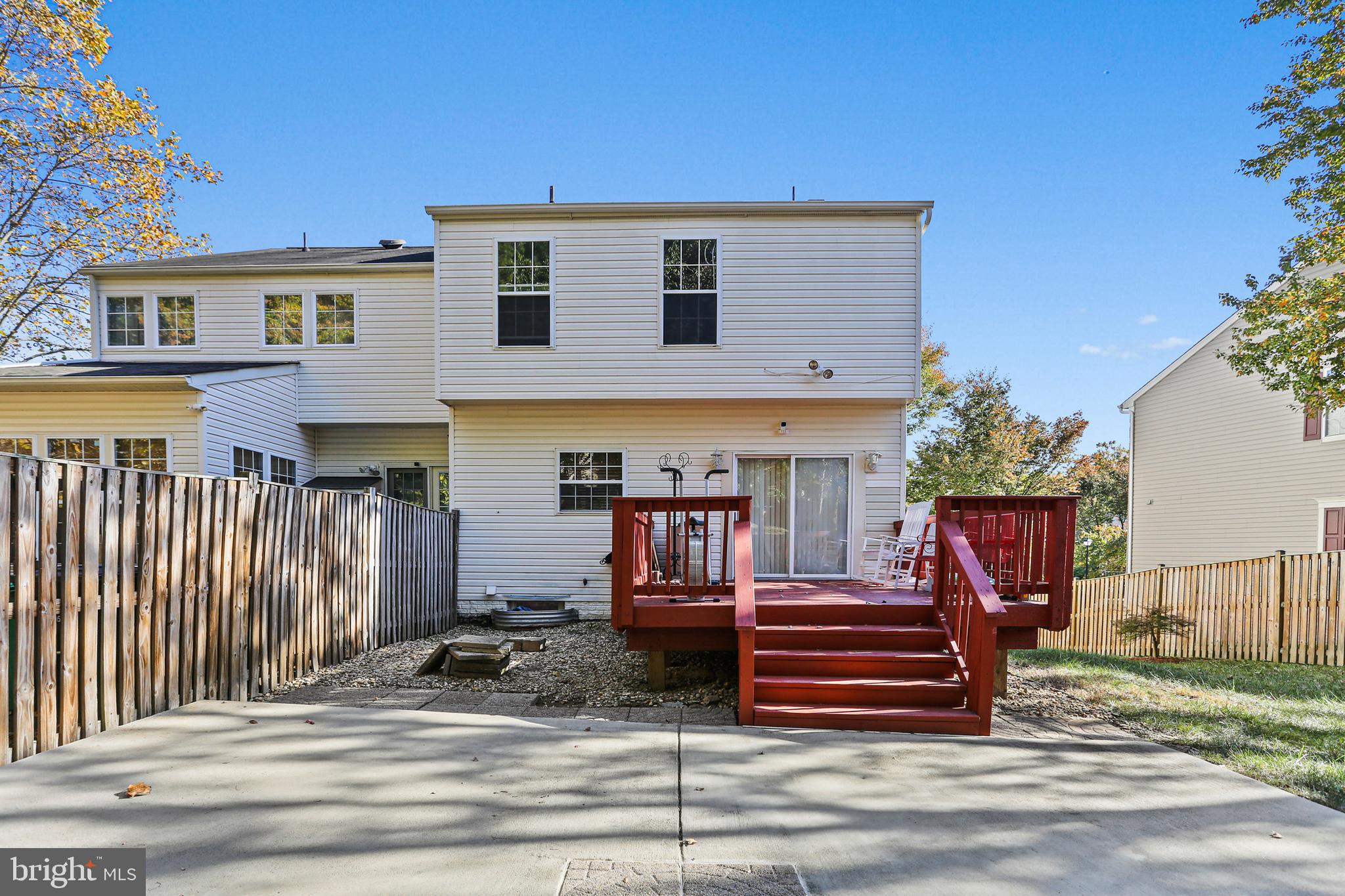 SUMMIT CREEK - Residential