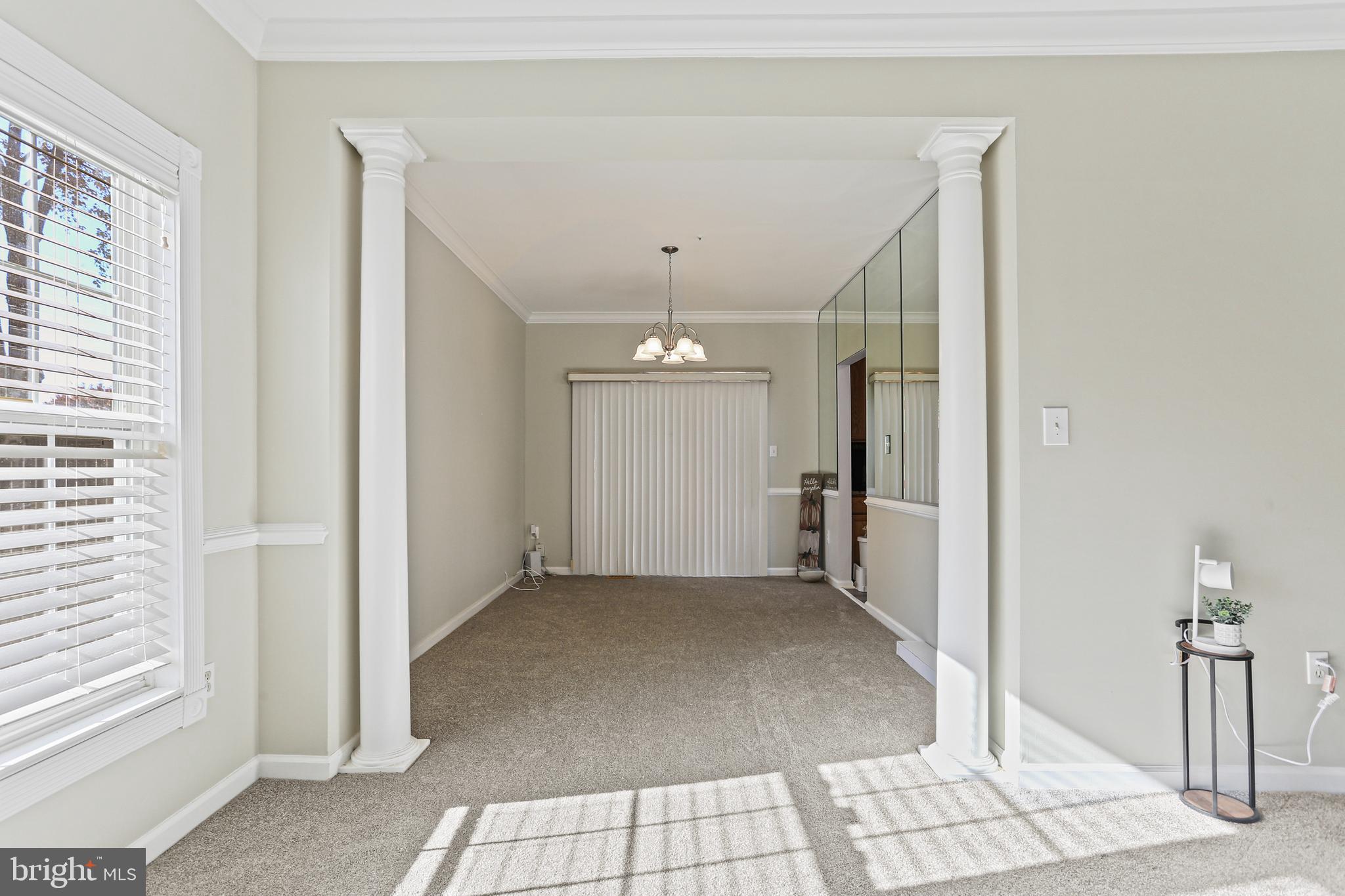 SUMMIT CREEK - Residential