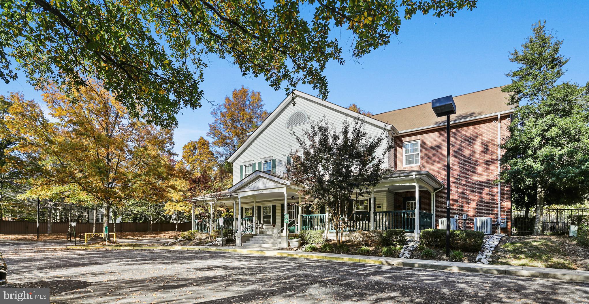 SUMMIT CREEK - Residential