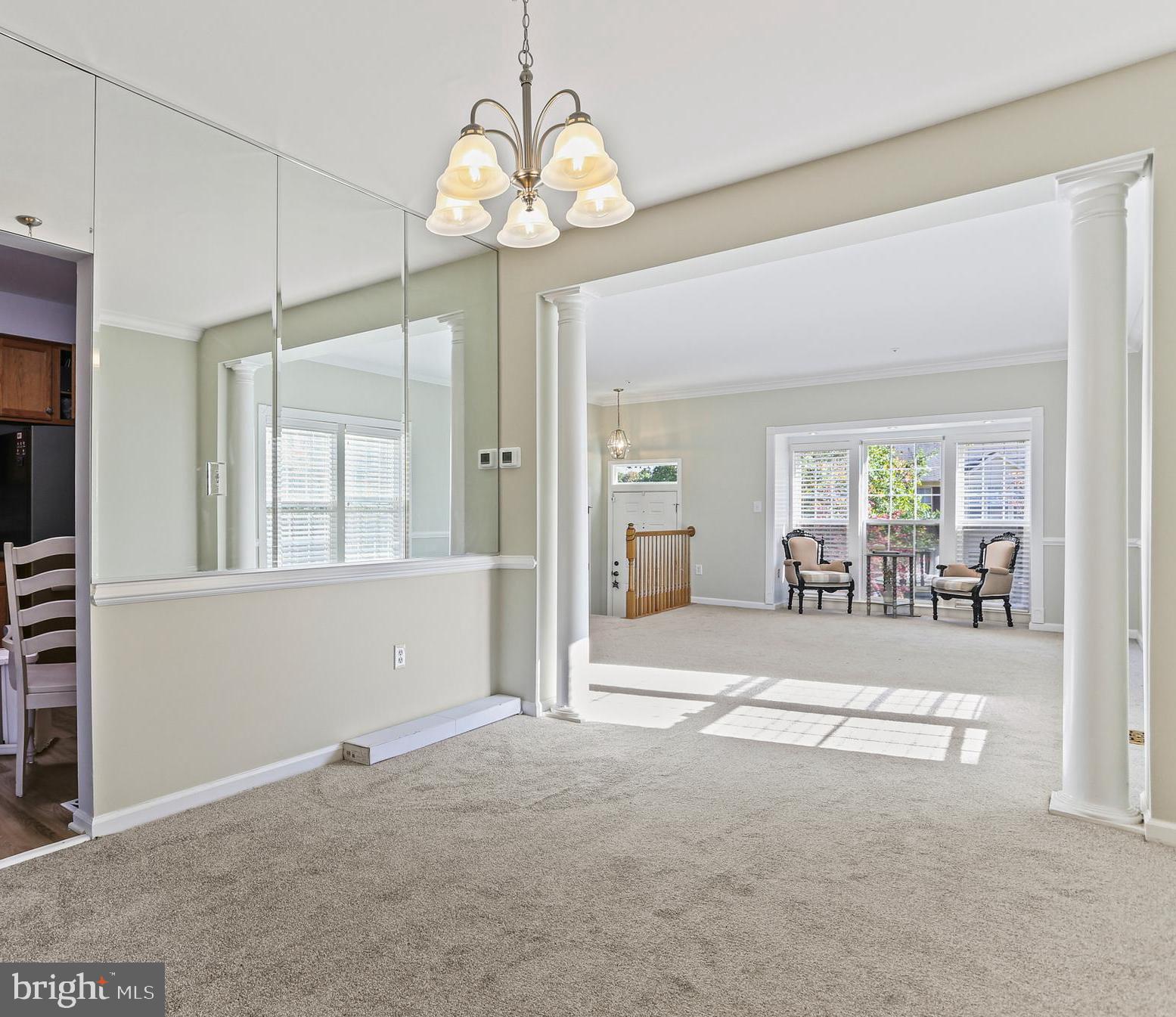 SUMMIT CREEK - Residential