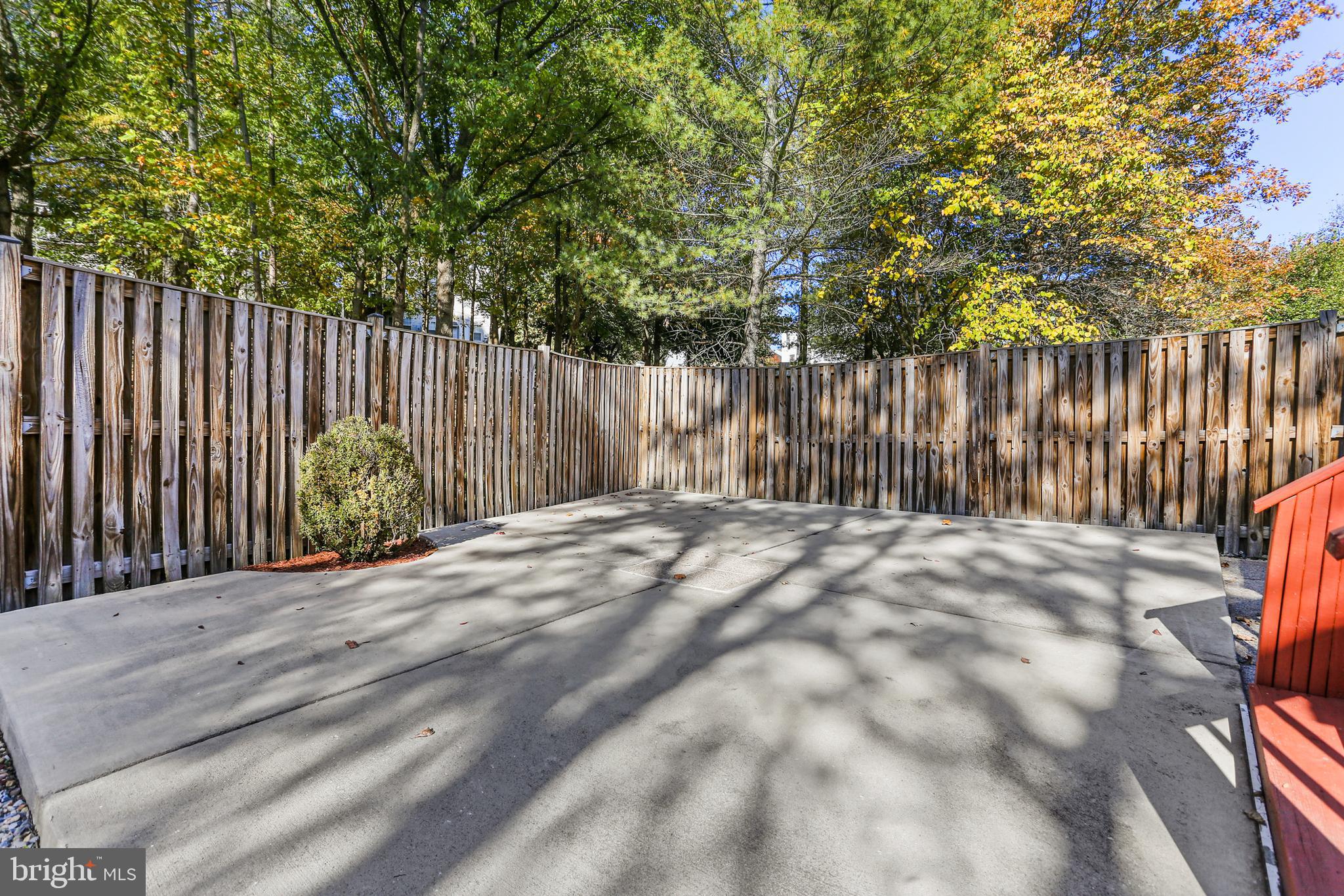 SUMMIT CREEK - Residential