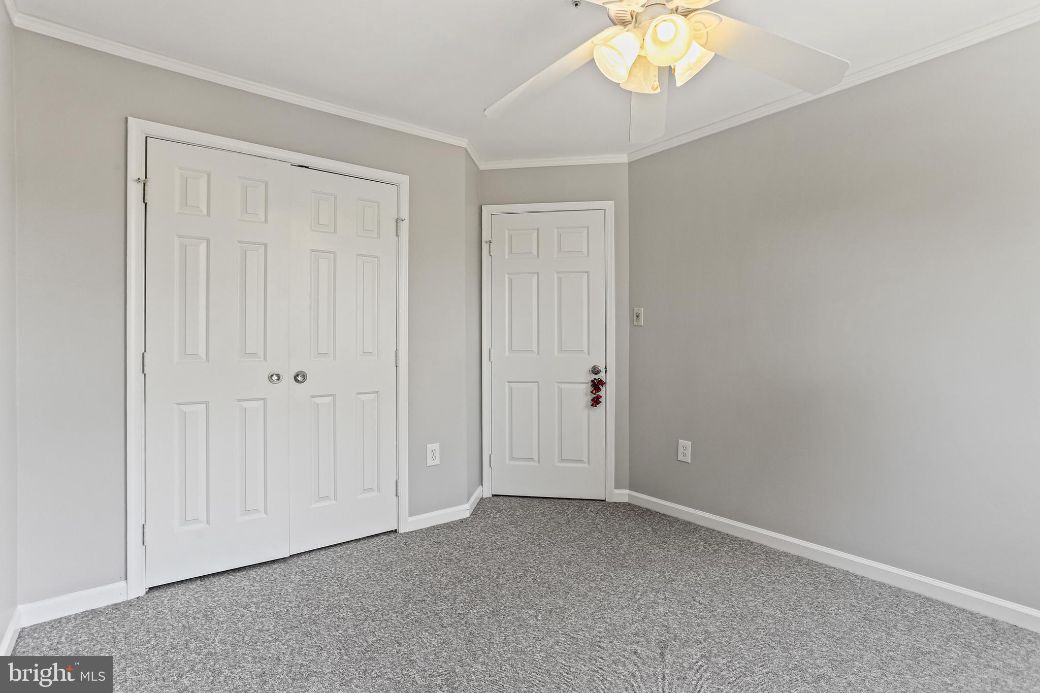 SUMMIT CREEK - Residential