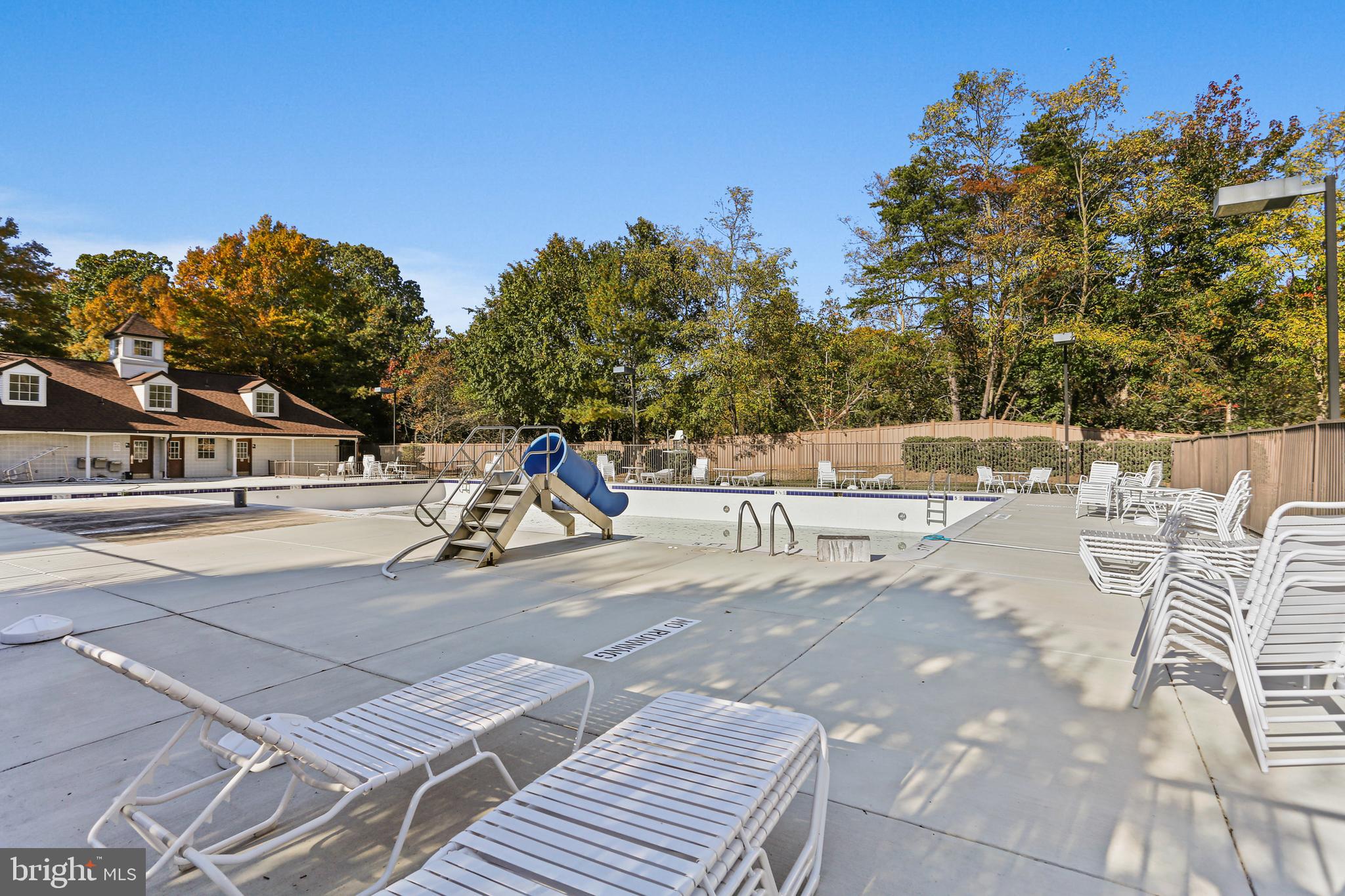 SUMMIT CREEK - Residential