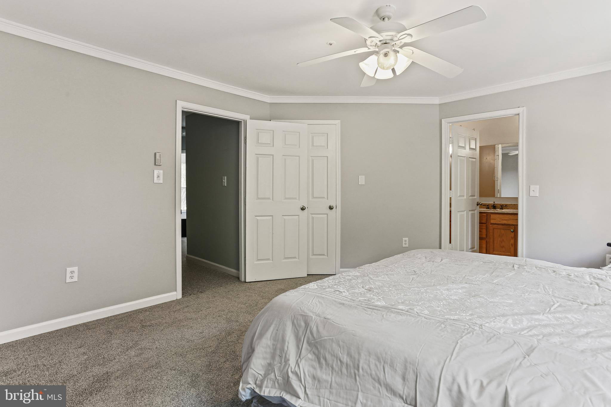 SUMMIT CREEK - Residential