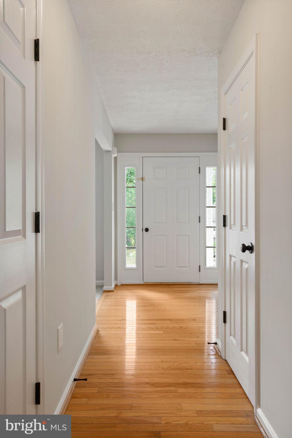 LAKE LAND OR - Residential