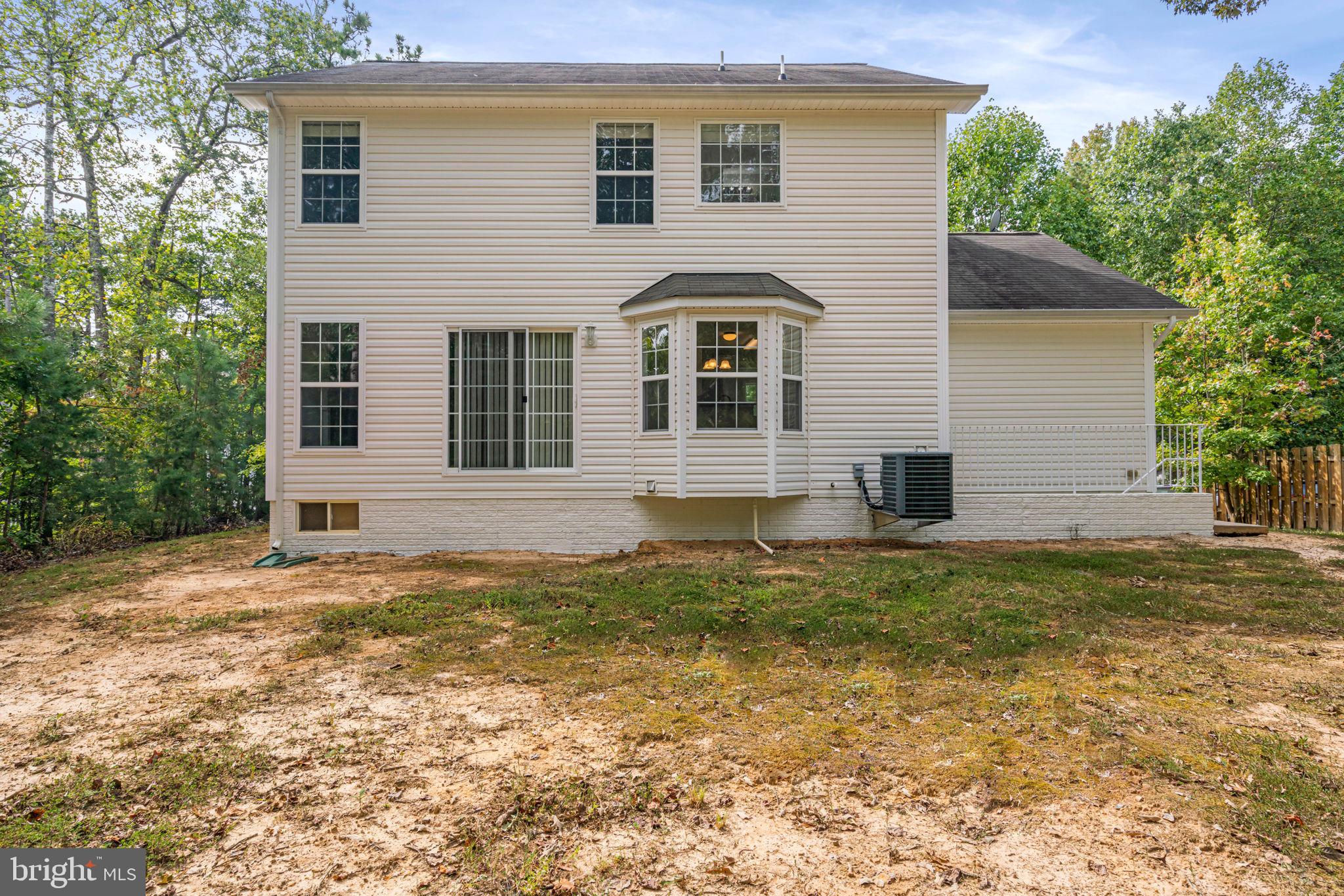 LAKE LAND OR - Residential