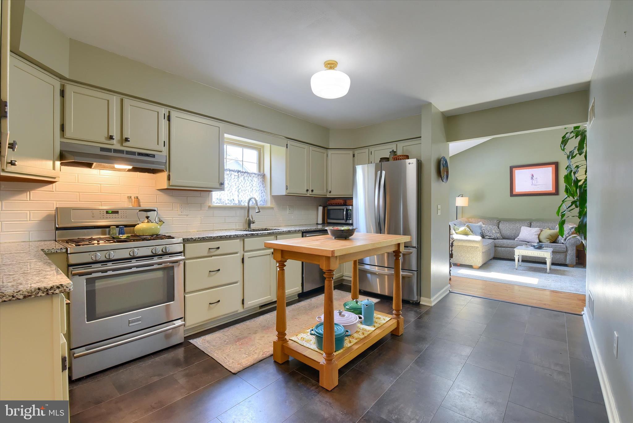 PARKVIEW EAST - Residential