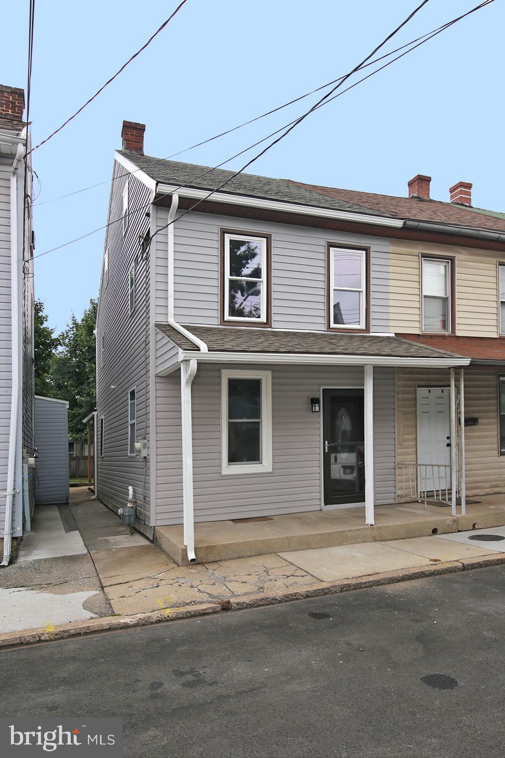 329 E WEIDMAN STREET