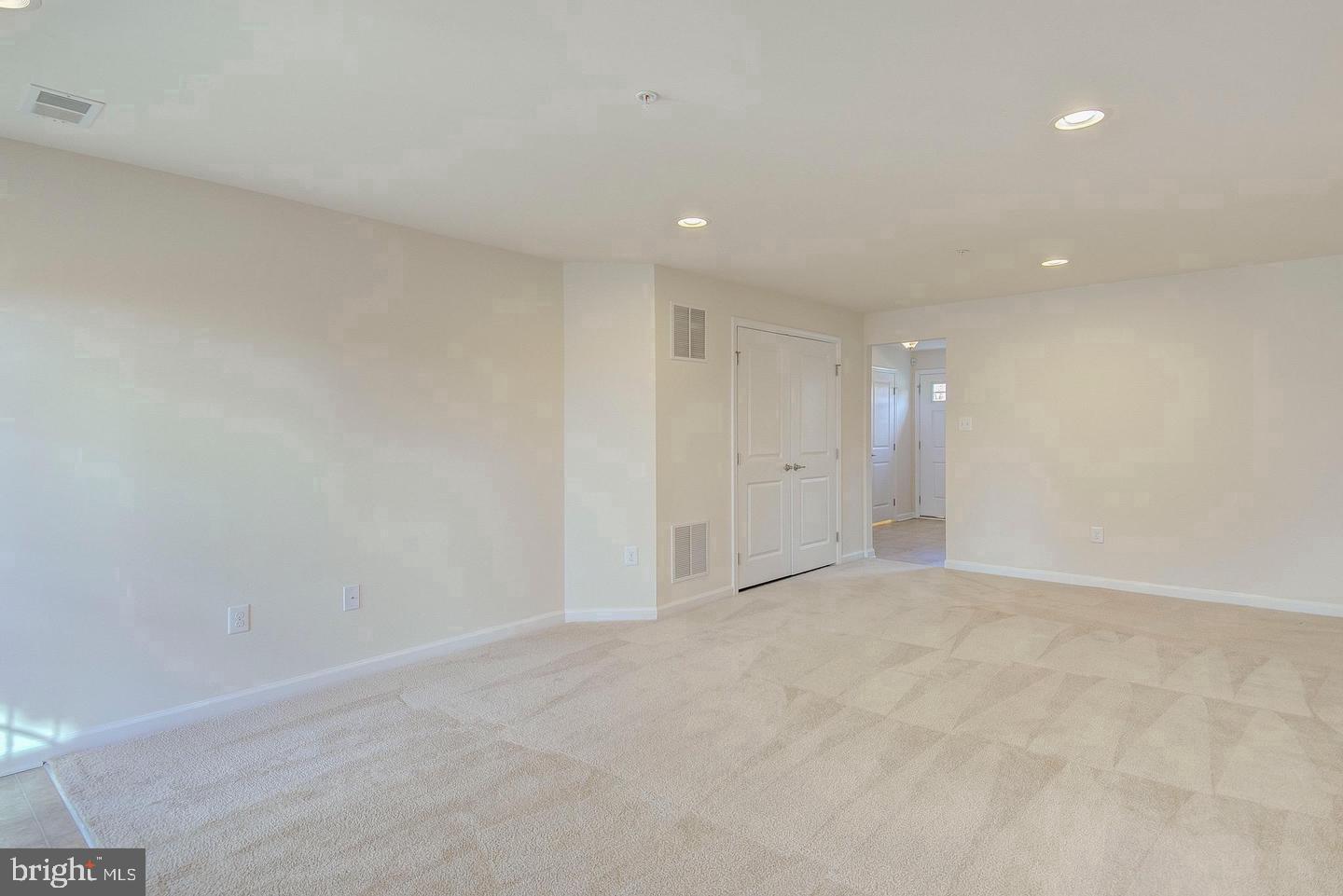 FIELDSIDE AT ST CHARLES - Residential Lease