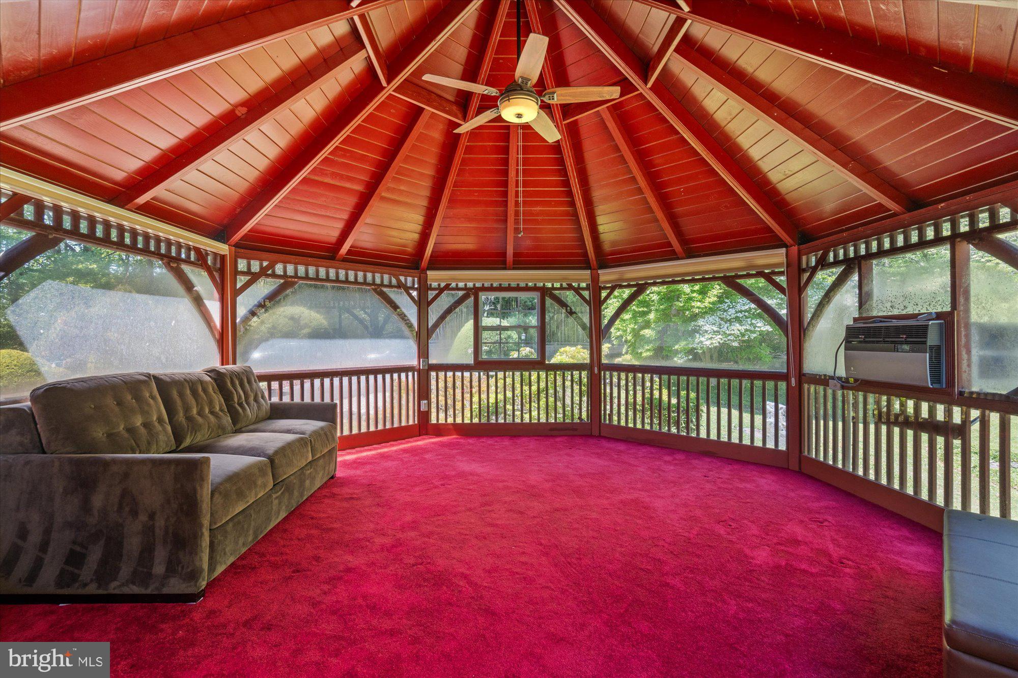 MAZZA WOODS - Residential