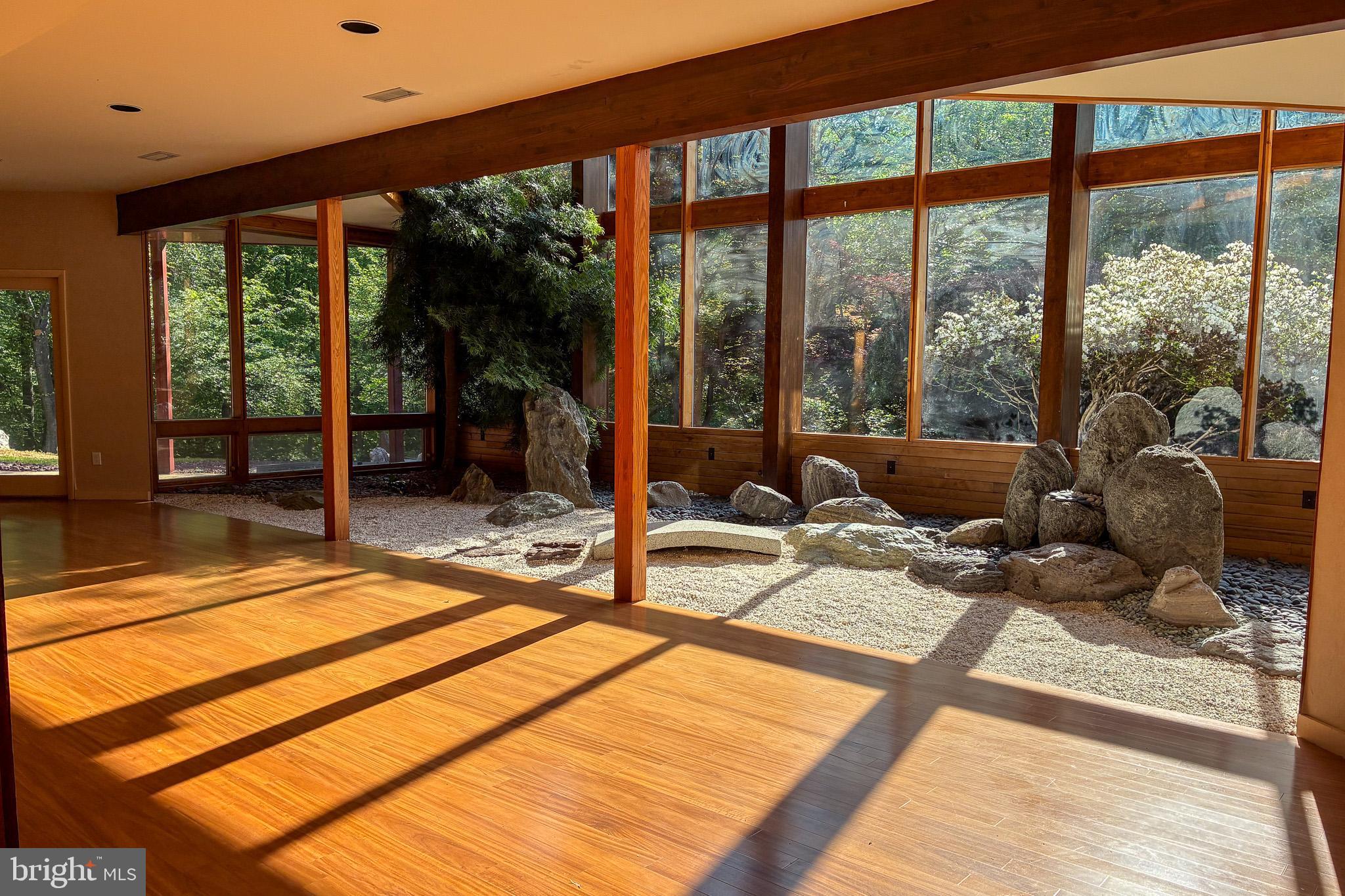 MAZZA WOODS - Residential