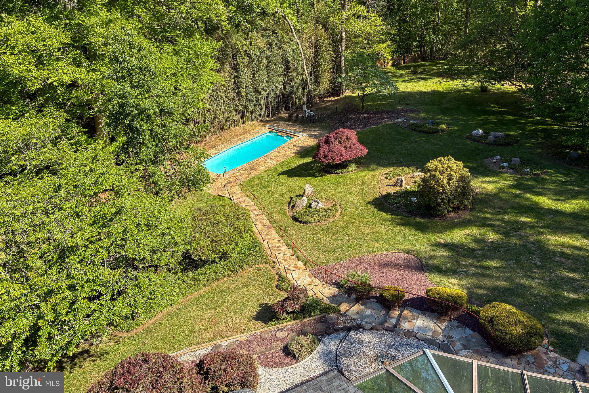 MAZZA WOODS - Residential