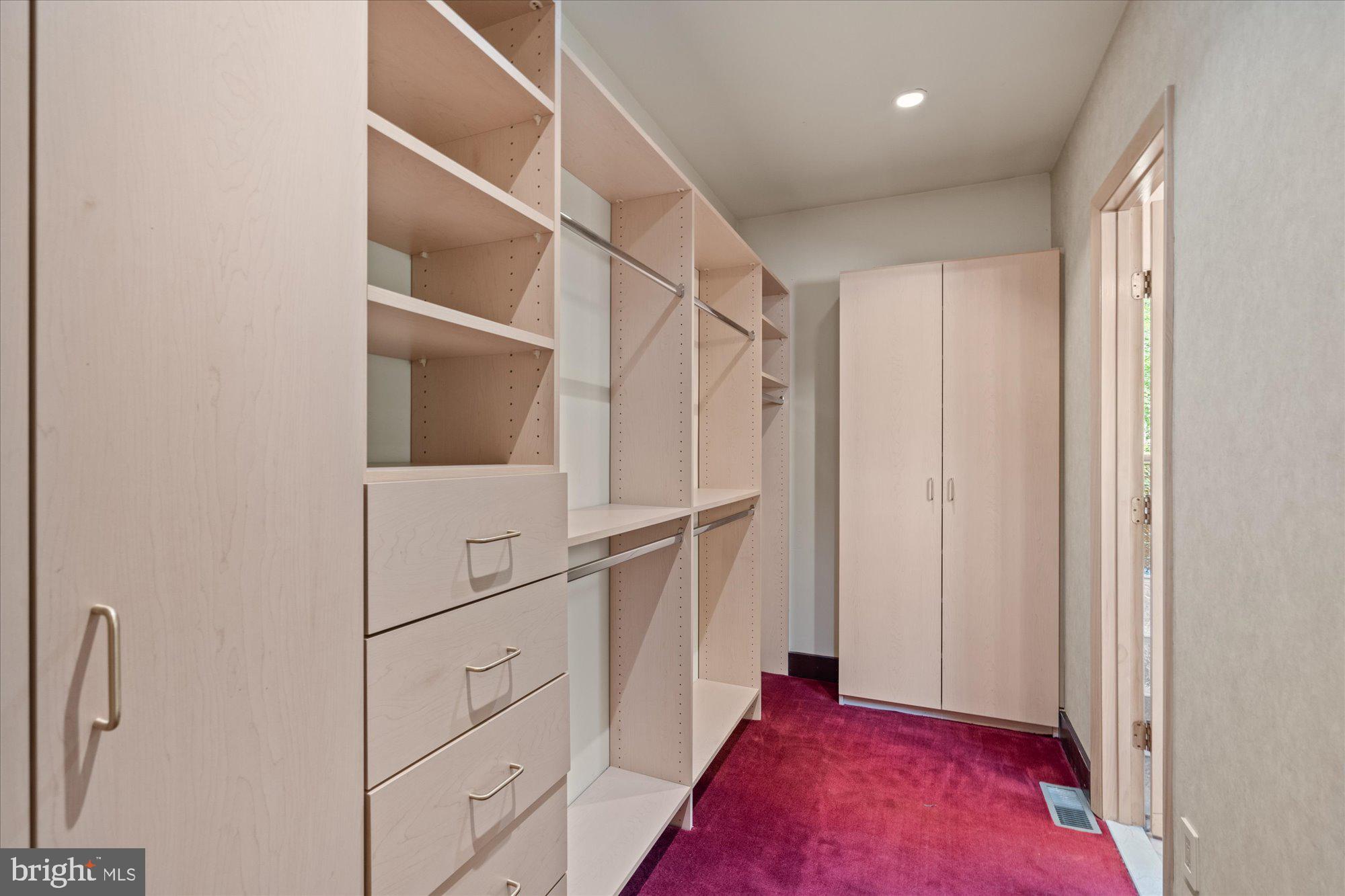 MAZZA WOODS - Residential