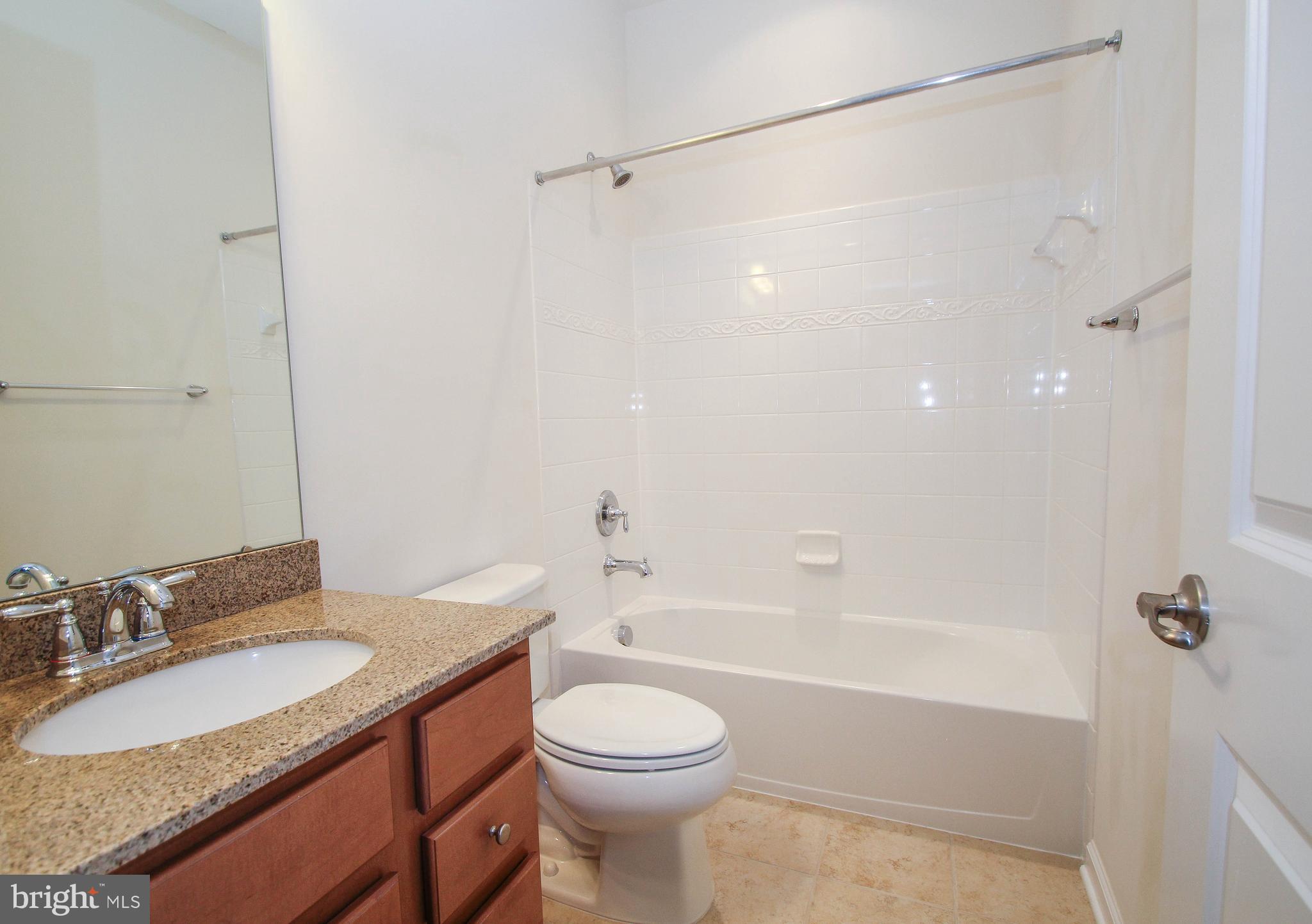 HEATHCOTE COMMONS - Residential Lease