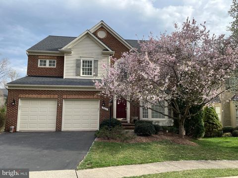 8621 JAMES CREEK DRIVE SPRINGFIELD VA 22152