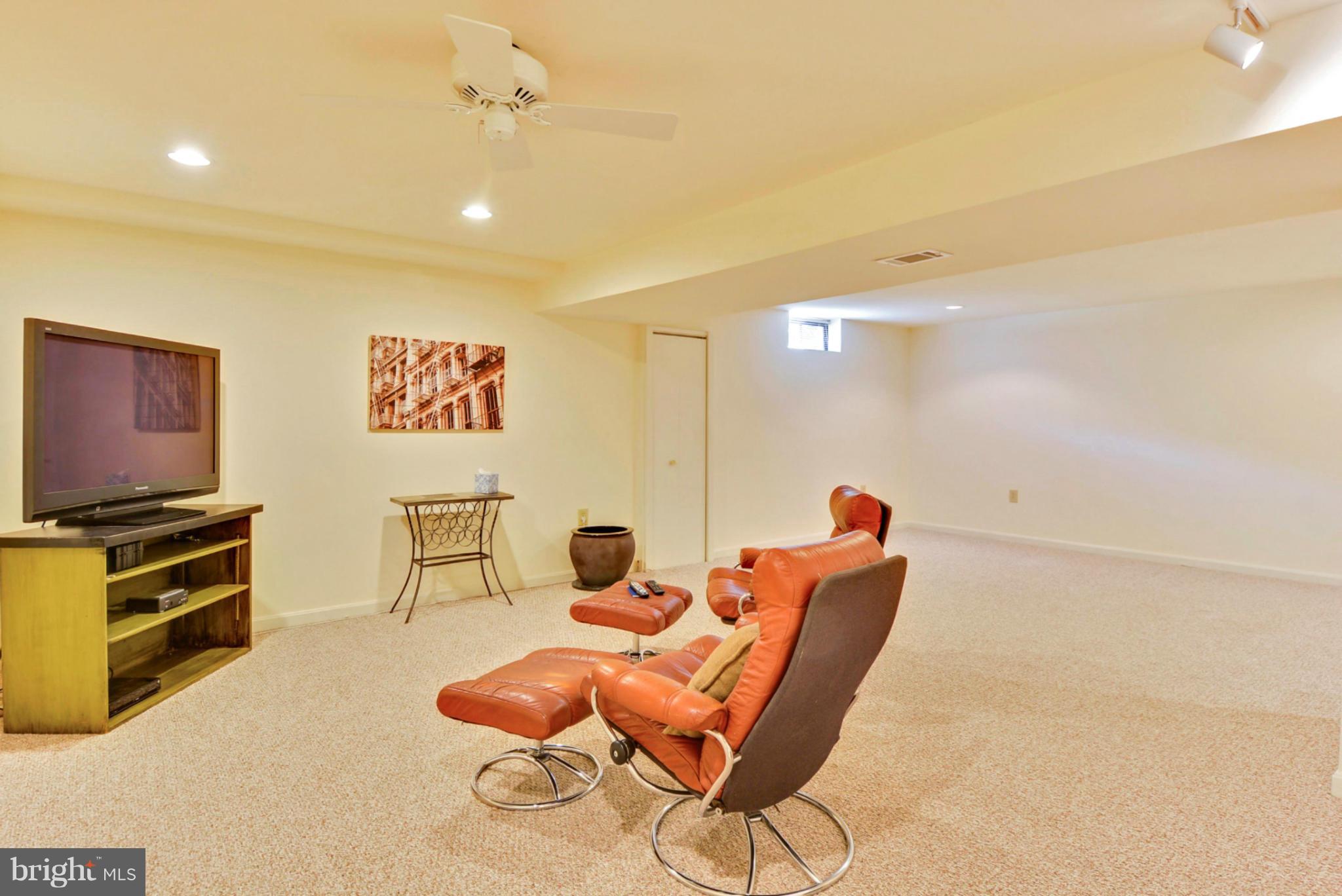 ROGERS FARM - Residential