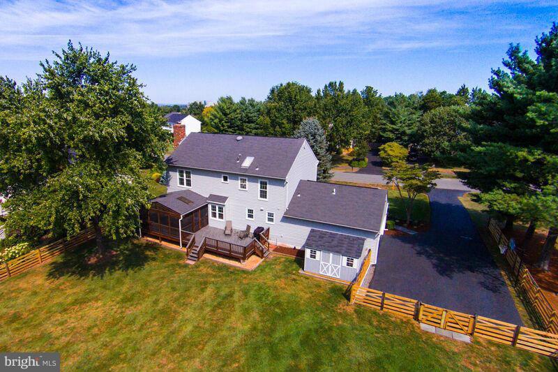 ROGERS FARM - Residential