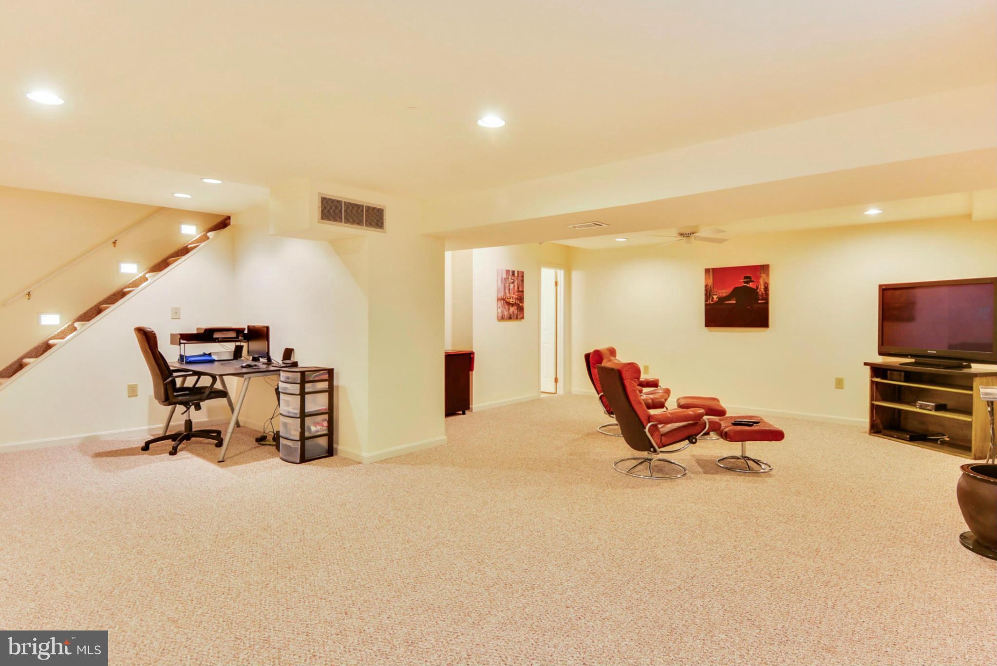 ROGERS FARM - Residential