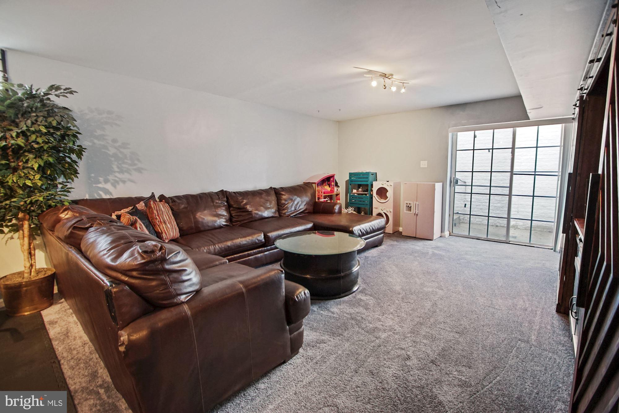 CHARLES CROSSING - Residential