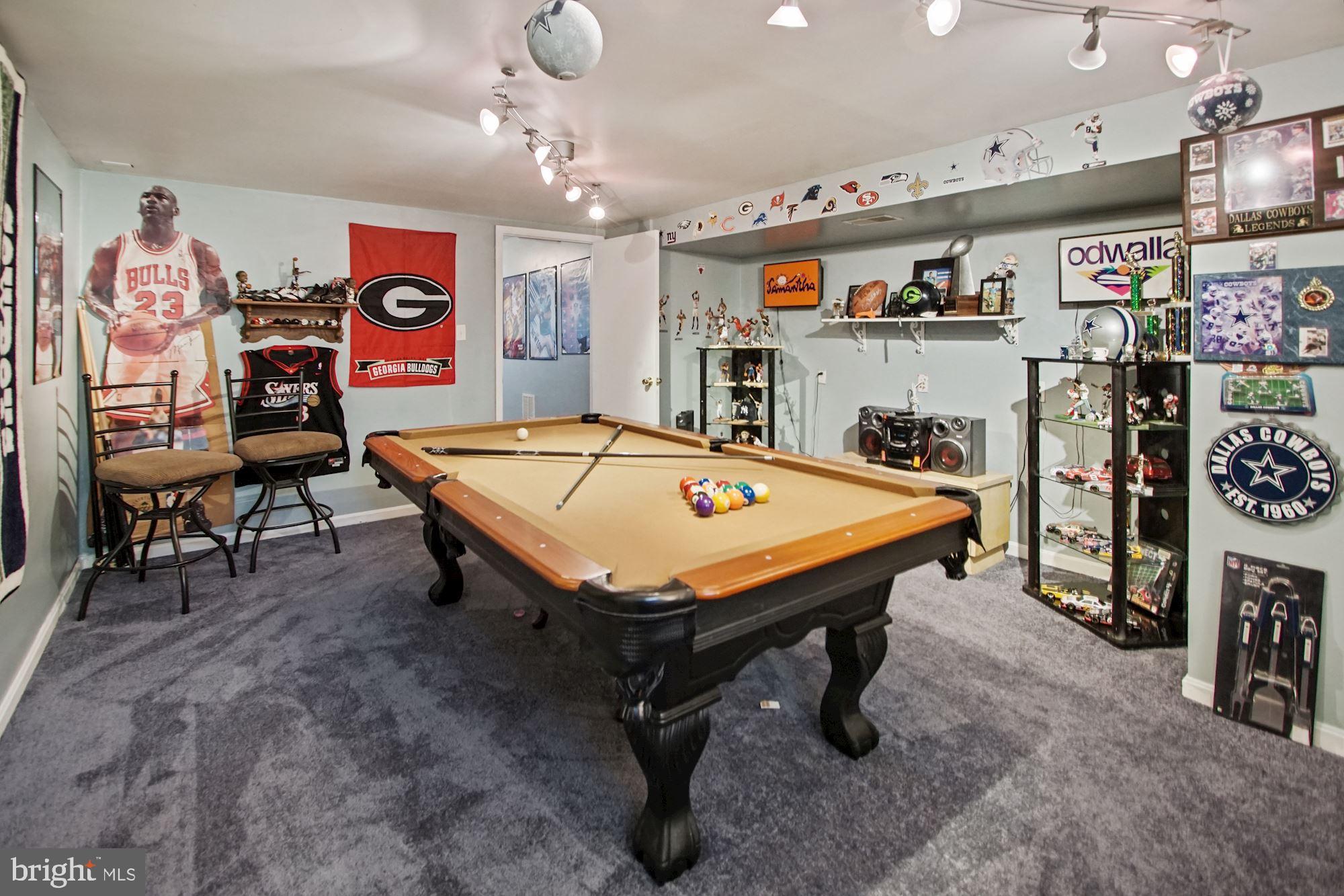 CHARLES CROSSING - Residential