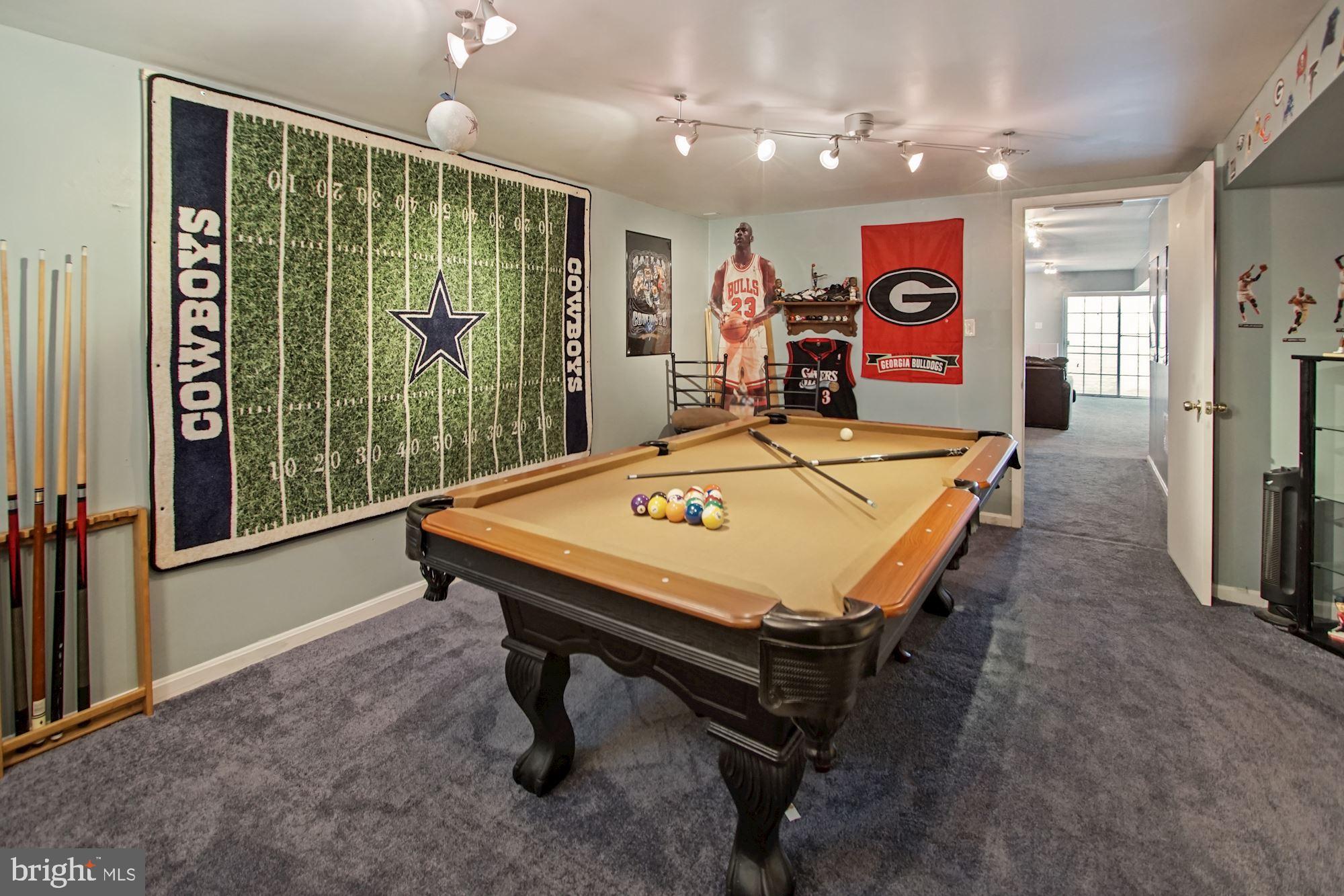 CHARLES CROSSING - Residential