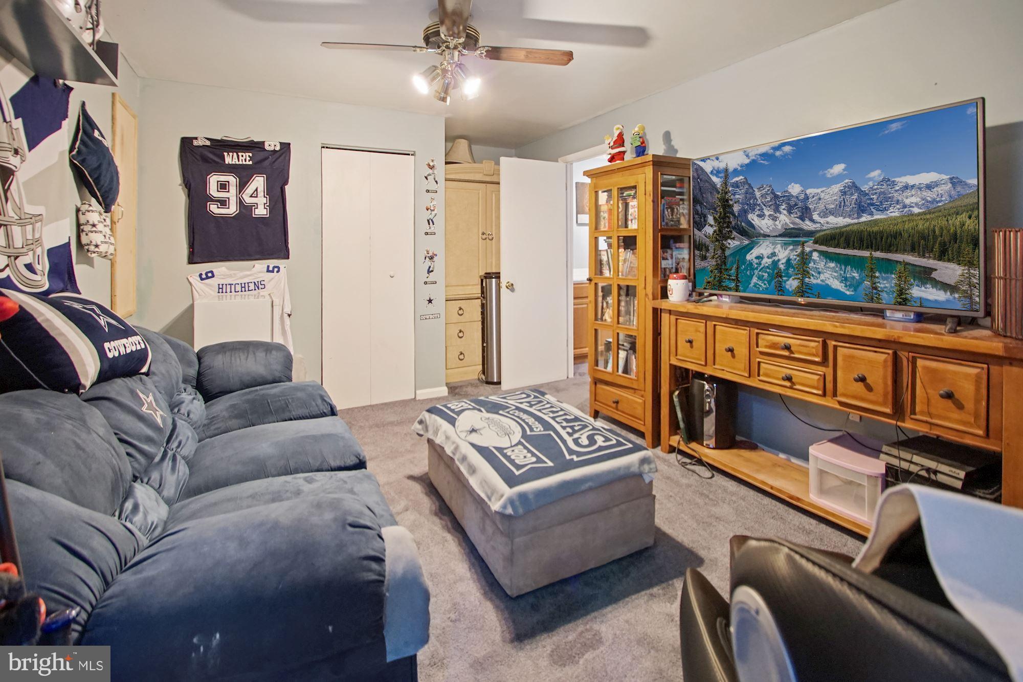 CHARLES CROSSING - Residential