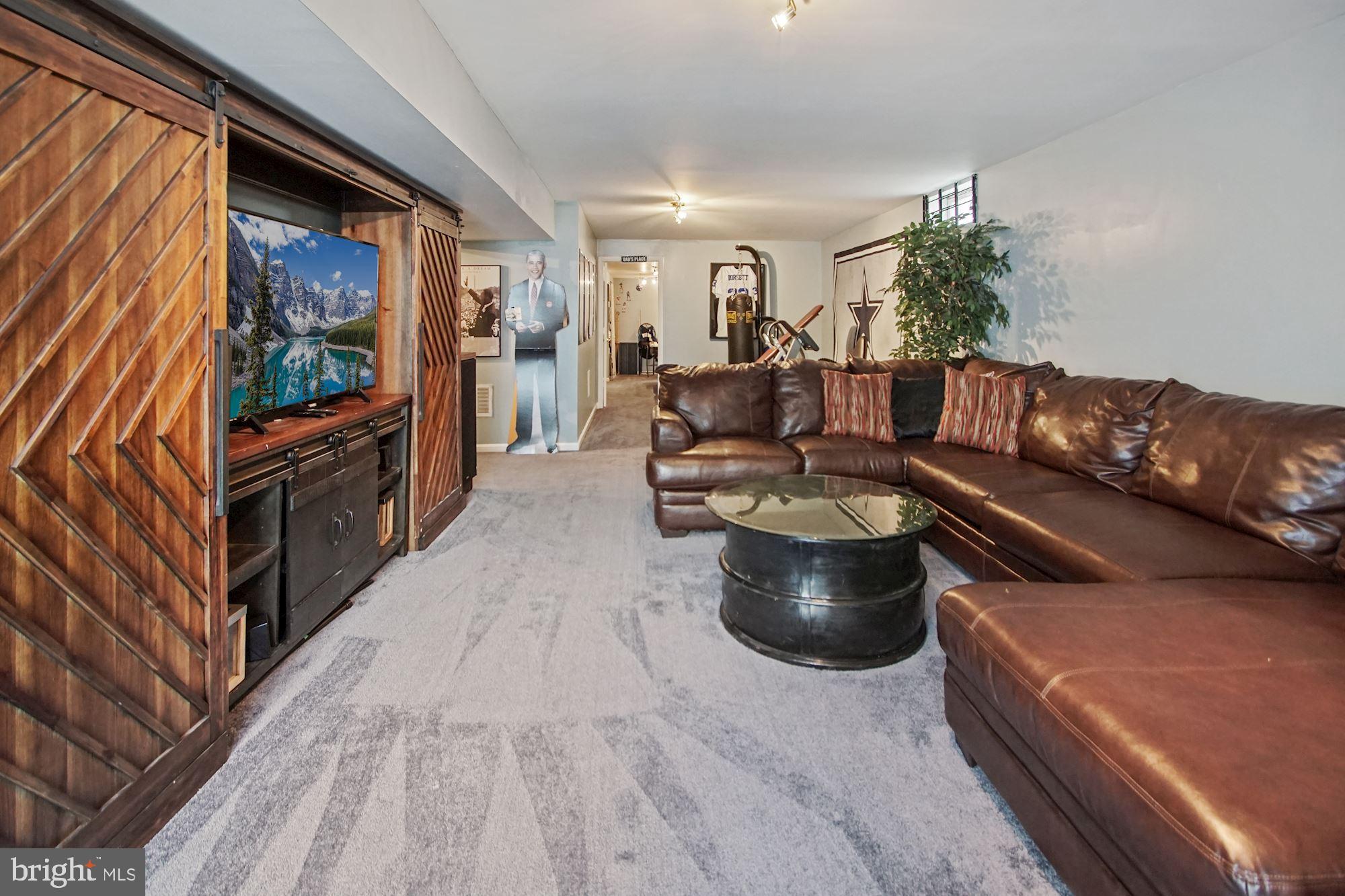 CHARLES CROSSING - Residential