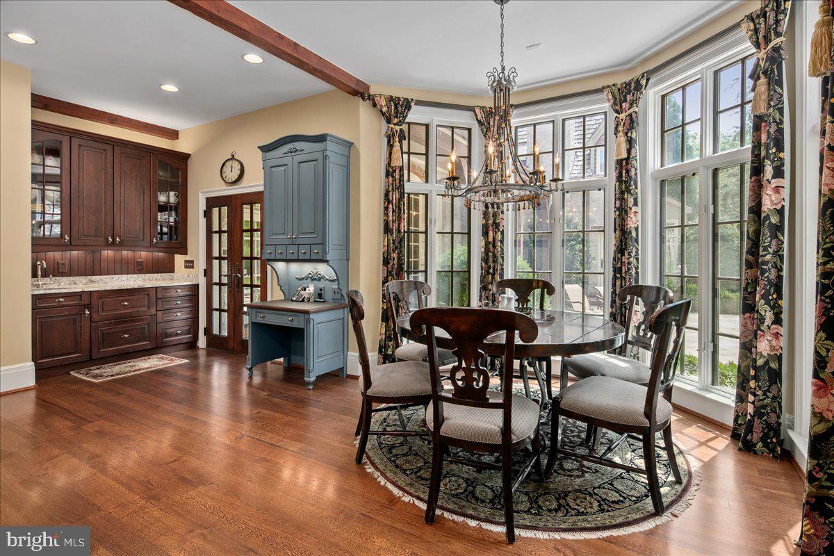 CLIFTON - Residential