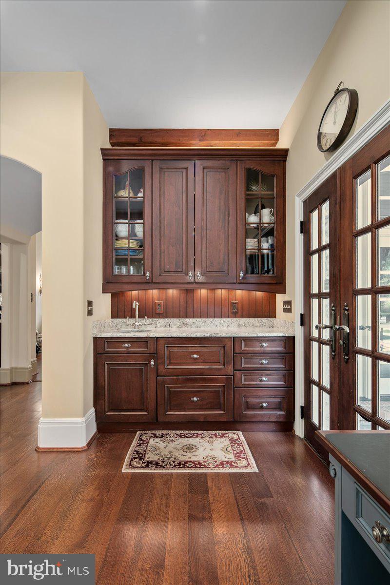 CLIFTON - Residential