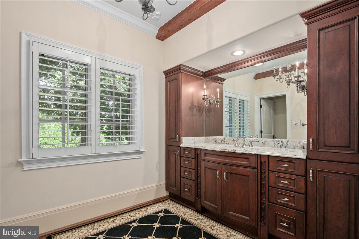 CLIFTON - Residential