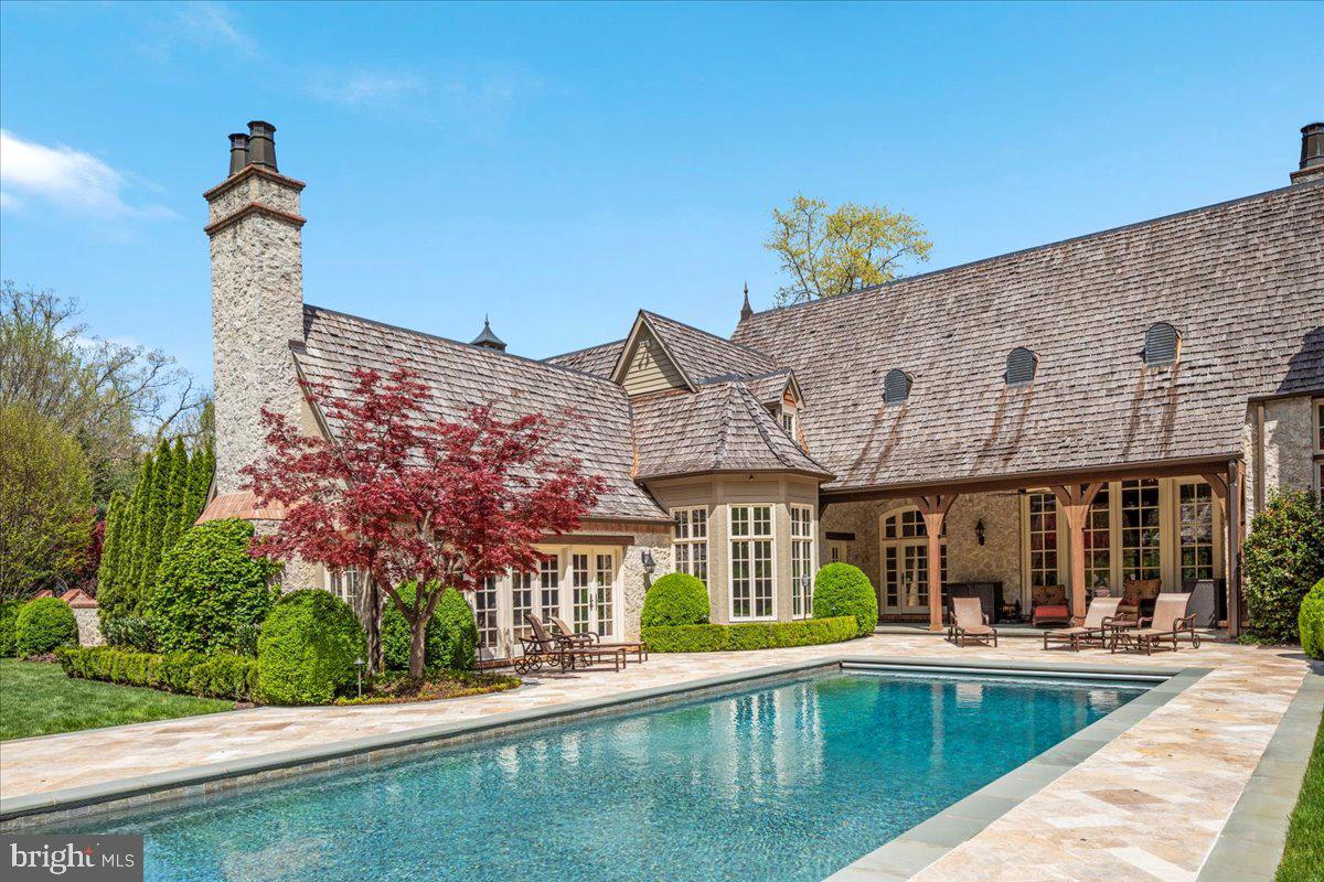 CLIFTON - Residential