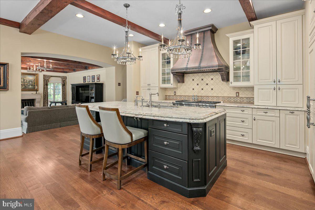 CLIFTON - Residential