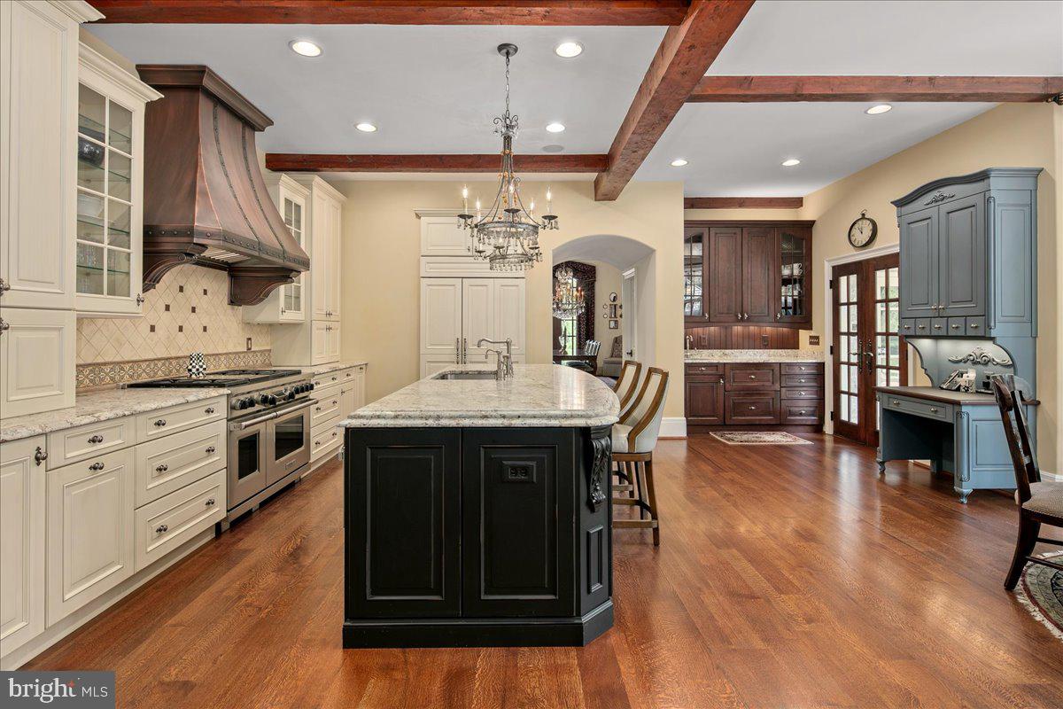 CLIFTON - Residential