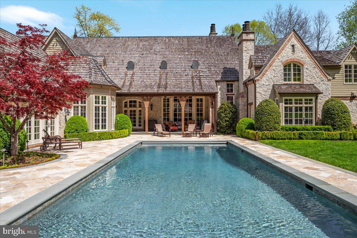 CLIFTON - Residential