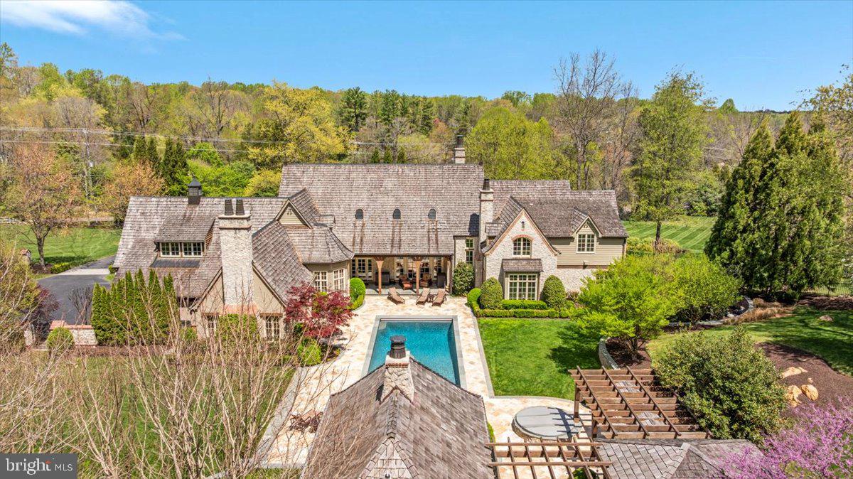 CLIFTON - Residential