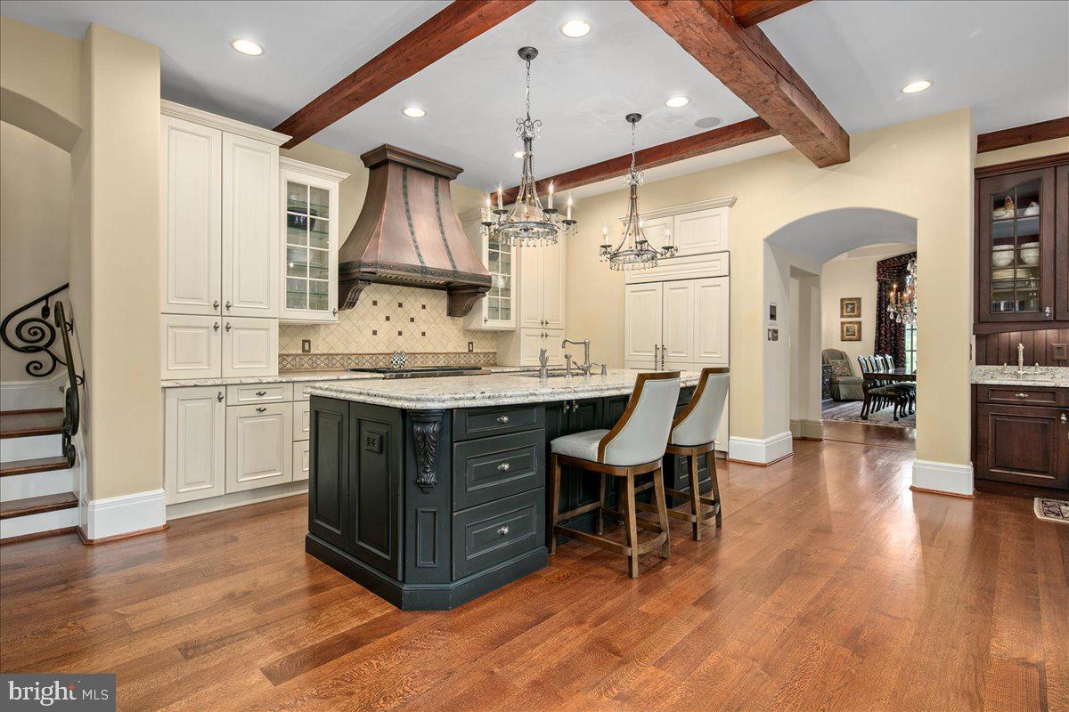 CLIFTON - Residential