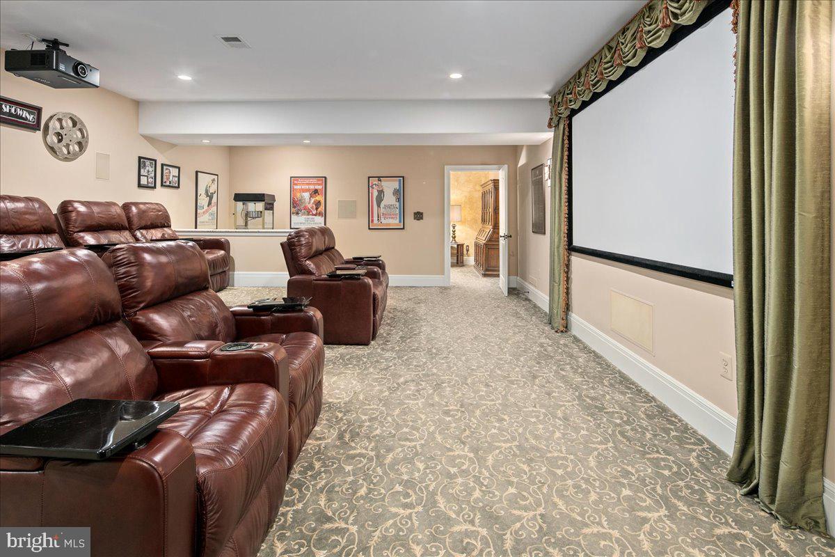 CLIFTON - Residential