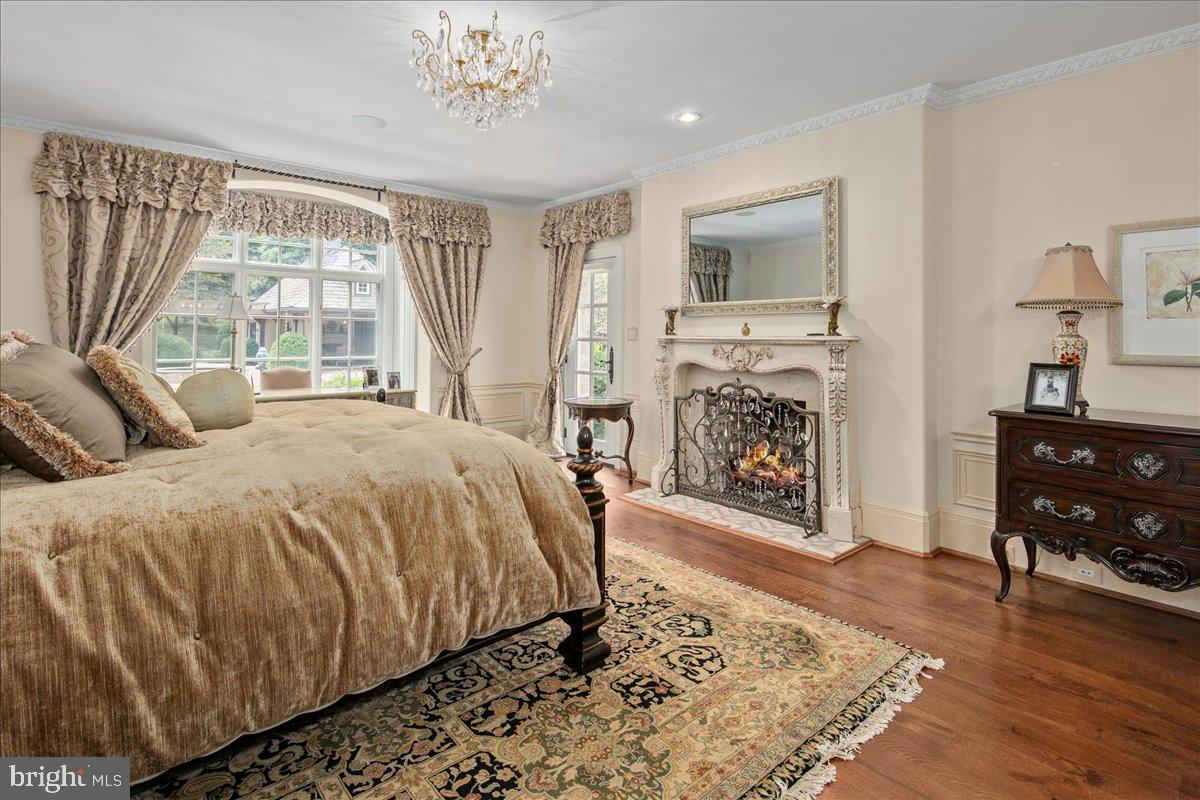 CLIFTON - Residential