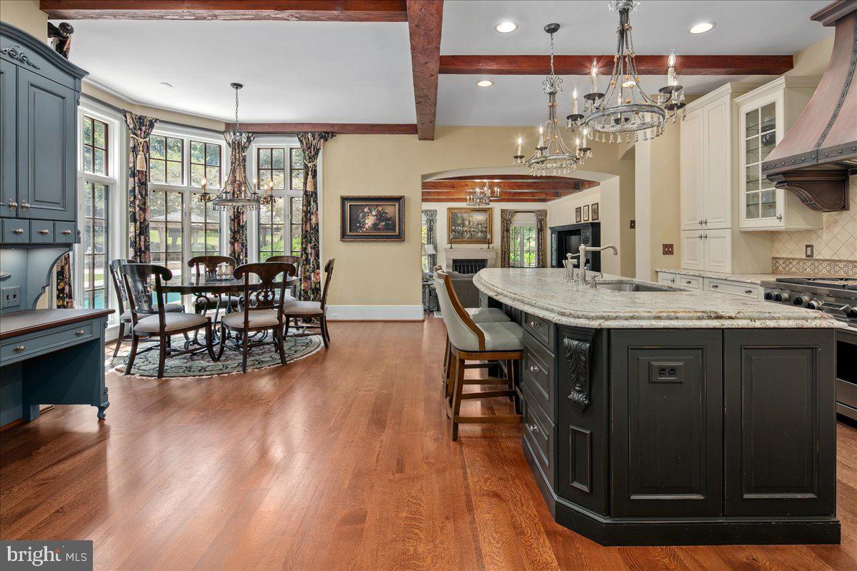 CLIFTON - Residential