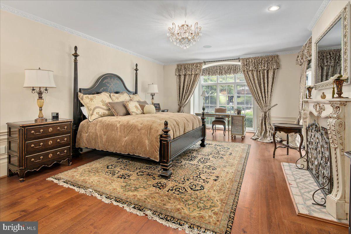 CLIFTON - Residential