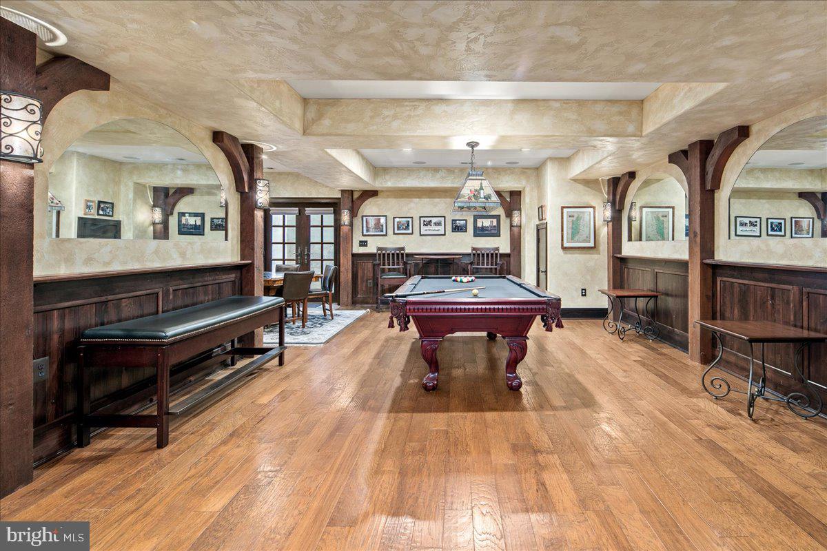 CLIFTON - Residential