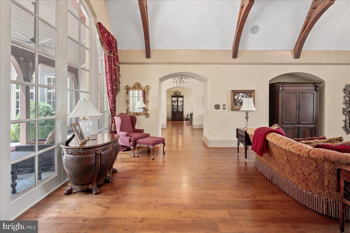 CLIFTON - Residential