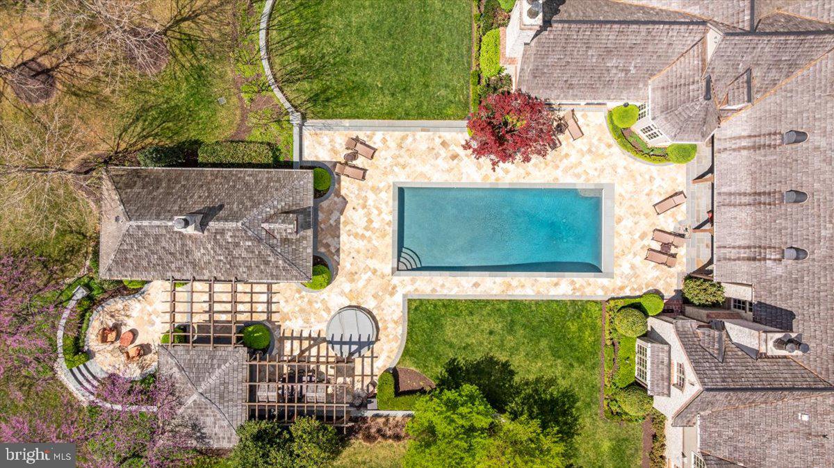 CLIFTON - Residential