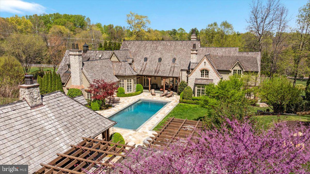 CLIFTON - Residential