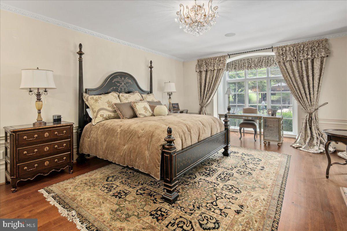 CLIFTON - Residential